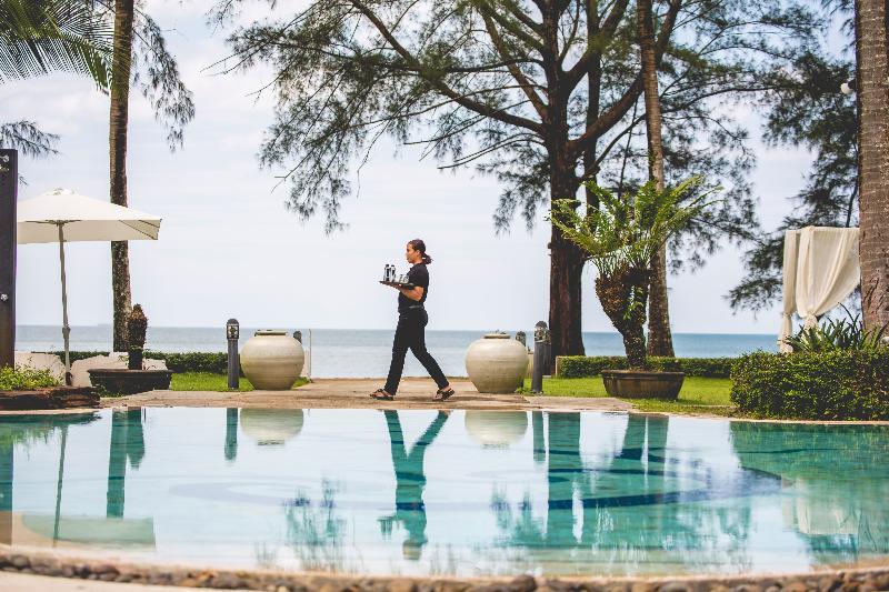 The Anda Mani Khaolak Beachfront Villas Khao Lak Exterior photo